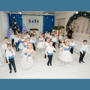 Poveste de Crăciun în grădinițele din sectorul Centru